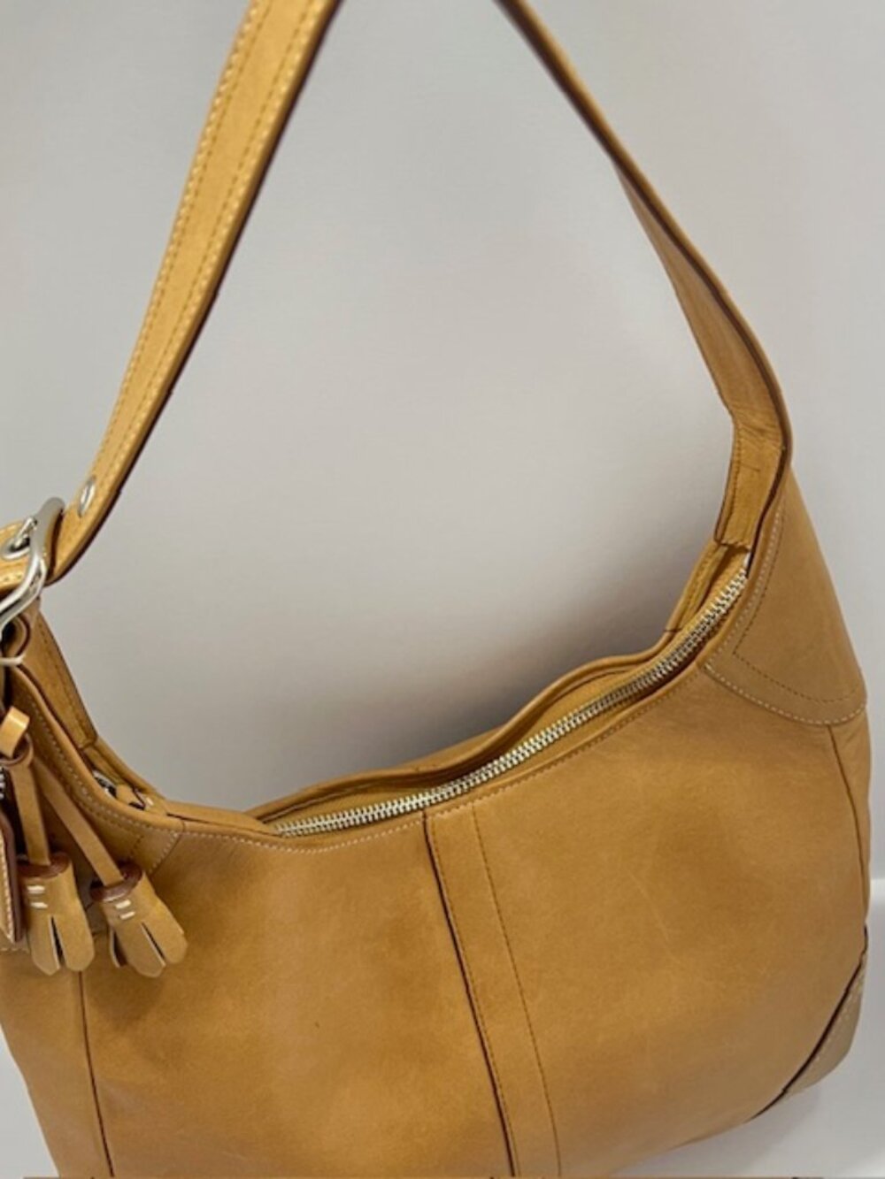COACH HAMILTON HOBO LEATHER SHOULDER BAG #10280 CAMEL - Picture 4 of 16